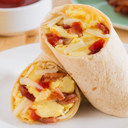 Bacon And Egg Tortilla Breakfast Wraps | Dempster's