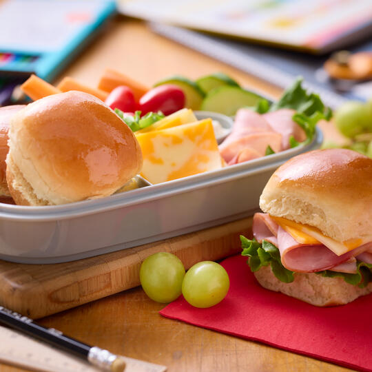 DIY Pull-Apart Lunch Bento Box